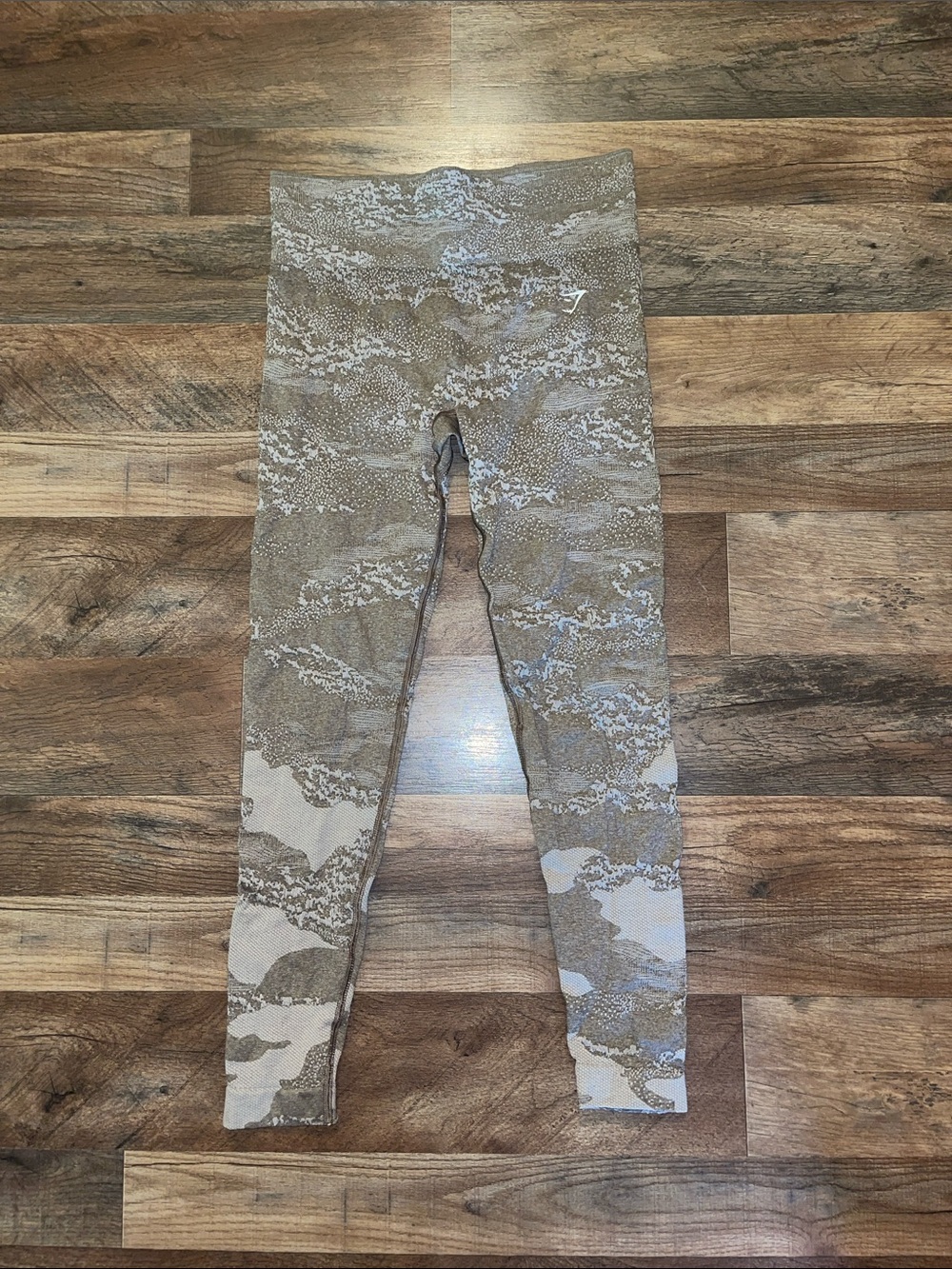 Gymshark Camo Adapt Seamless High rise Leggings Size M